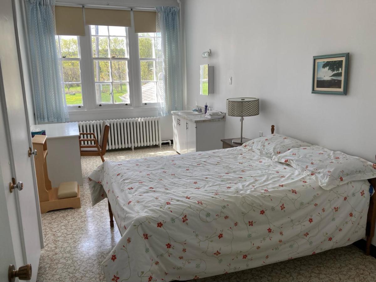 Apartamento Le Couvent Sainte Anne-des-Chênes Exterior foto