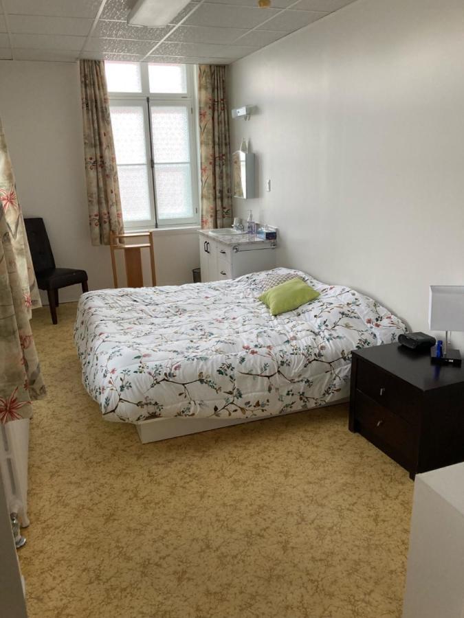 Apartamento Le Couvent Sainte Anne-des-Chênes Exterior foto