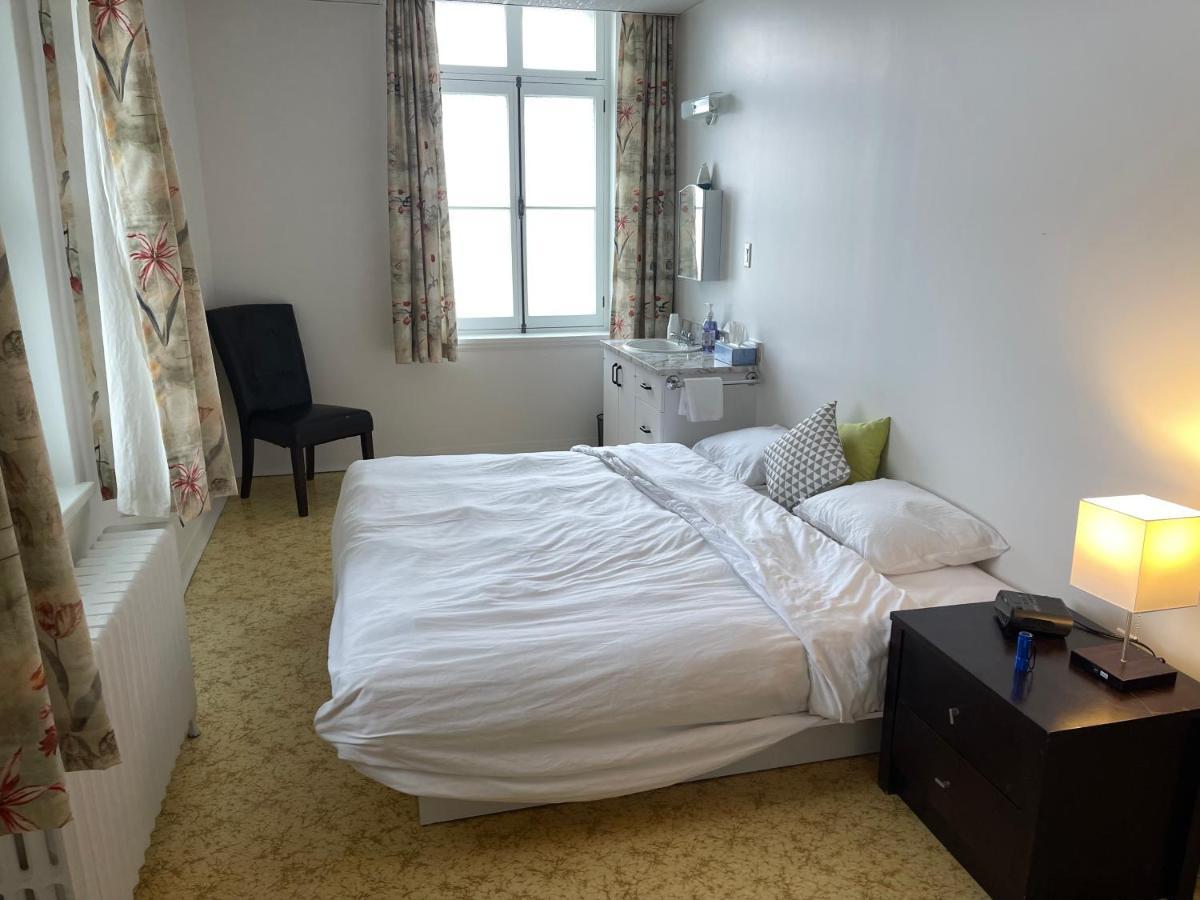 Apartamento Le Couvent Sainte Anne-des-Chênes Exterior foto
